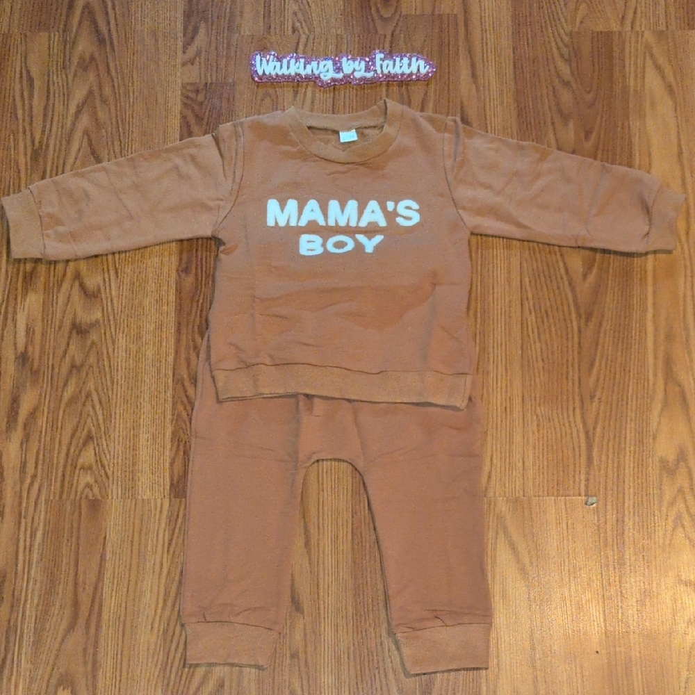Brown 'Mama's Boy' Sweatshirt and Pants Set